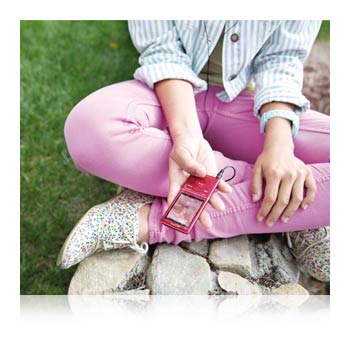 Take your whole music collection on the go with 8GB of memory.