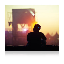 Headphones will handle extreme power input without distortion, perfect for hearing above the noise in a club environment