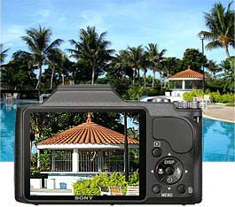Use the 10x optical zoom to fill the frame with distant scenes