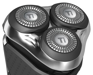 The Remington Dual Track Rotary Shaver's 3 flexing heads