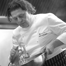 Marco Pierre White Hand Mixer 14070