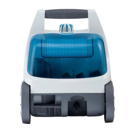 The tools are conveniently stored on board the machine