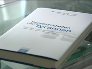 Klicken, um dieses Video zu sehen