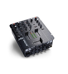 Das Setup ist denkbar einfach: Verbinde den X10 via USB mit deinem Rechner, w&auml;hle den X10 als Audio-Interface in deiner DJ-Software, schalte am Mischpultkanal auf das USB-Interface als Signalquelle um und los geht's.