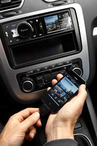 Musik per Sprachsteuerung
