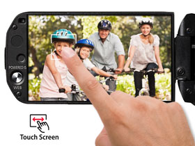 Der hoch aufl&ouml;sende Touchscreen vereinfacht die Scharfstellung und andere Einstellungen.