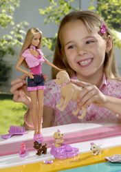 Barbie, Taffy und Hundebabys