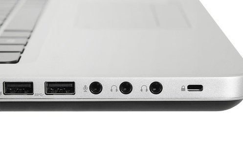 Ordinateur Portable 17,3 " (43.94 cm) LED brillant Full HD Core i7