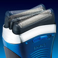 Braun シェーバー 330 【クモの巣のような網刃で様々な方向のヒゲをキャッチ (3枚刃・水洗いOK)】