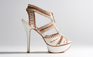 Bis zu 80% Rabatt: Neue Schuhe von Schutz!