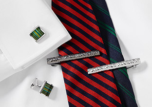 Die Einzelheiten: Hemden, Krawatten & More!