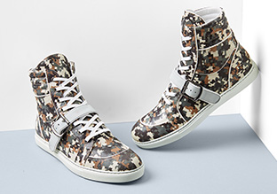 Ein Schritt über : Schuhe!