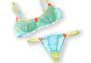 Mimi Holliday Dessous!