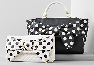 Heftig Feminine : Taschen feat. Betsey Johnson!