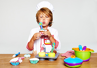 Free Play Spielzeug: Spielsets , Kostüme & More!