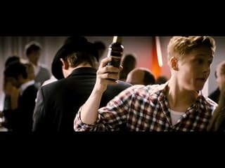 Klicken, um dieses Video zu sehen