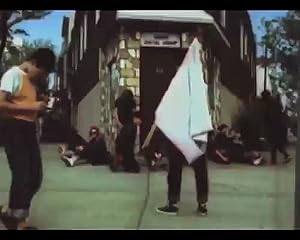 Klicken, um dieses Video zu sehen