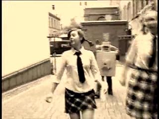 Klicken, um dieses Video zu sehen