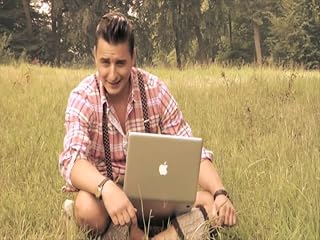 Klicken, um dieses Video zu sehen