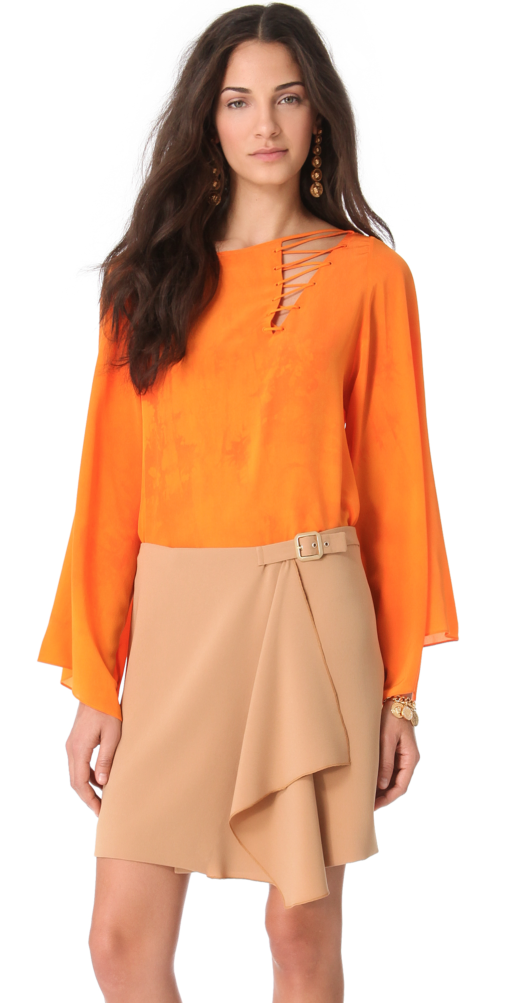 首页 服装鞋类 女装 上衣 衬衫 > 商品详情